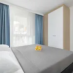 Apartment Rodzinny Przy Plazy W Miedzyzdrojach Z Parkingiem By Renters *