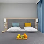 Apartment Rodzinny Przy Plazy W Miedzyzdrojach Z Parkingiem By Renters