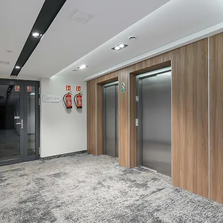 Rodzinny Przy Plazy W Miedzyzdrojach Z Parkingiem By Renters مينززدرويه