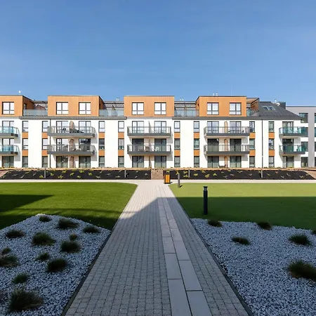 Rodzinny Przy Plazy W Miedzyzdrojach Z Parkingiem By Renters شقة
